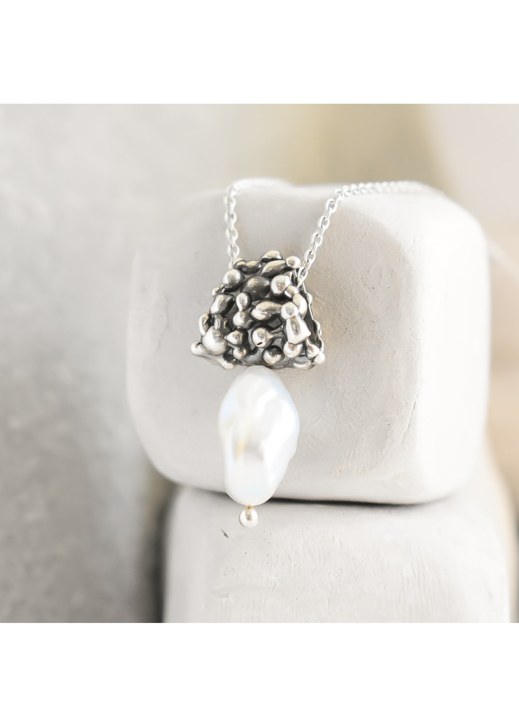 Minuit Metal Minuit Metal - Pendentif KESHHH