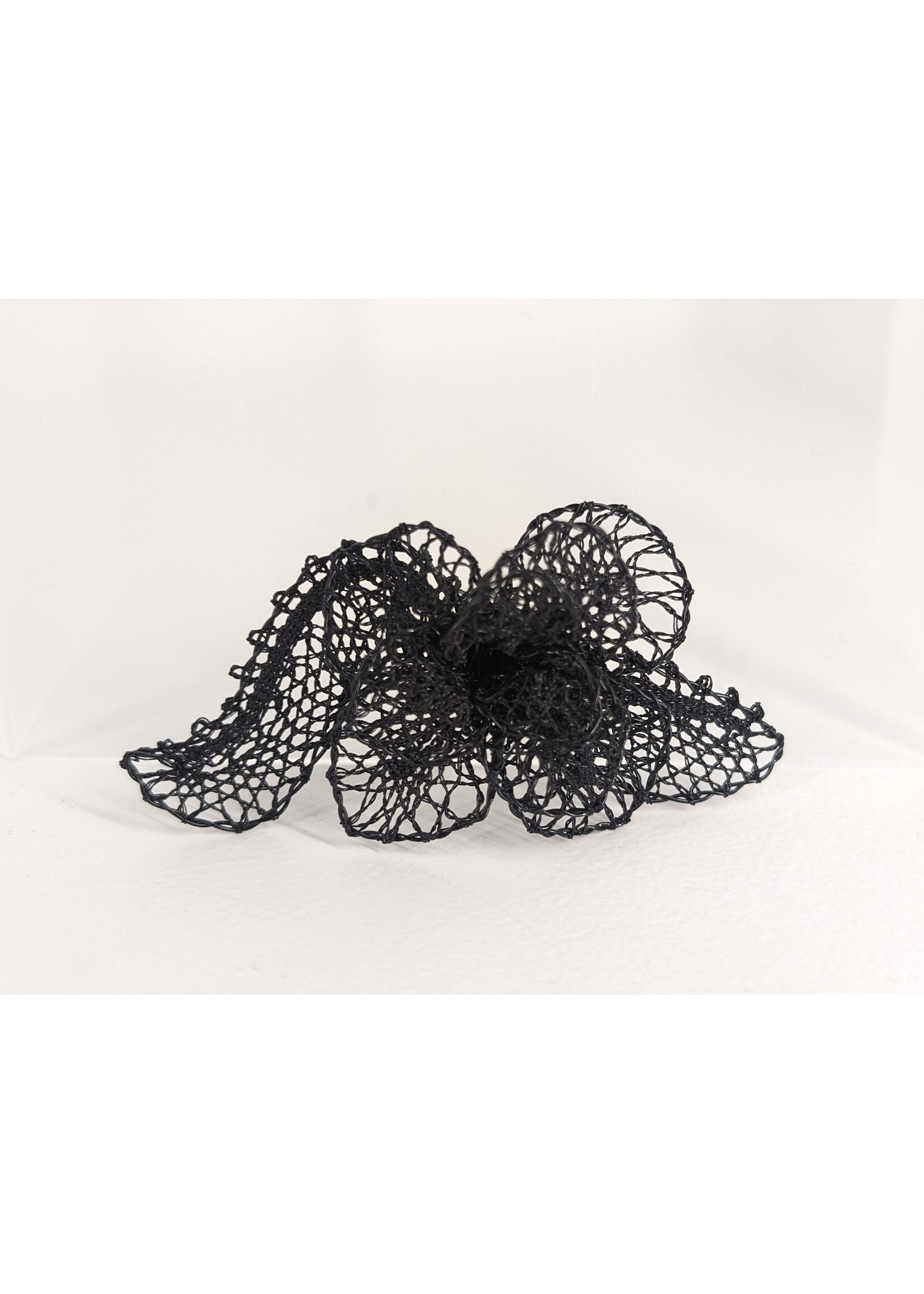 Véronique Louppe Dentellière Broche PETITE FLEUR V. Louppe