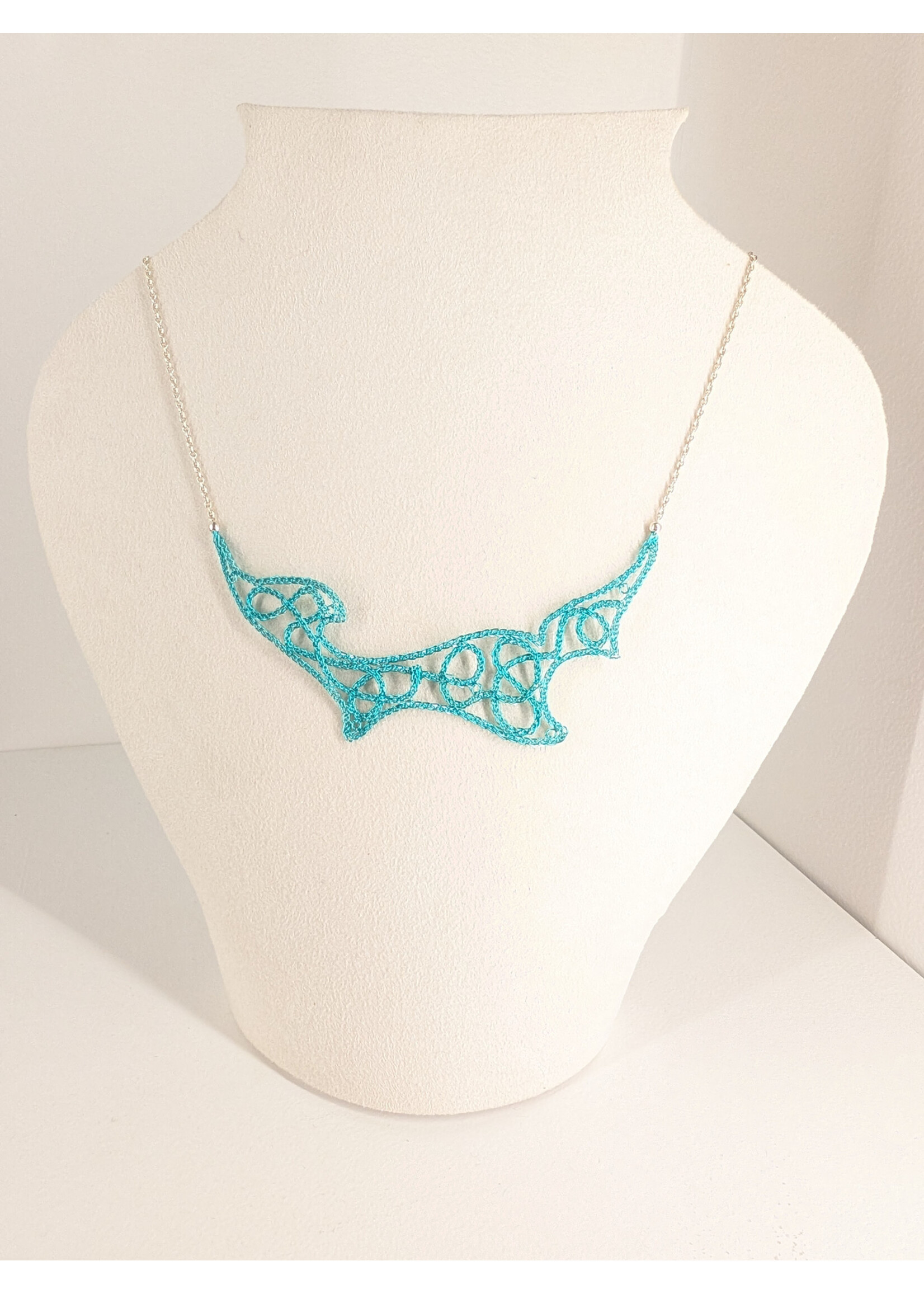 Véronique Louppe Dentellière Pendentif ENTRELACS, V. Louppe