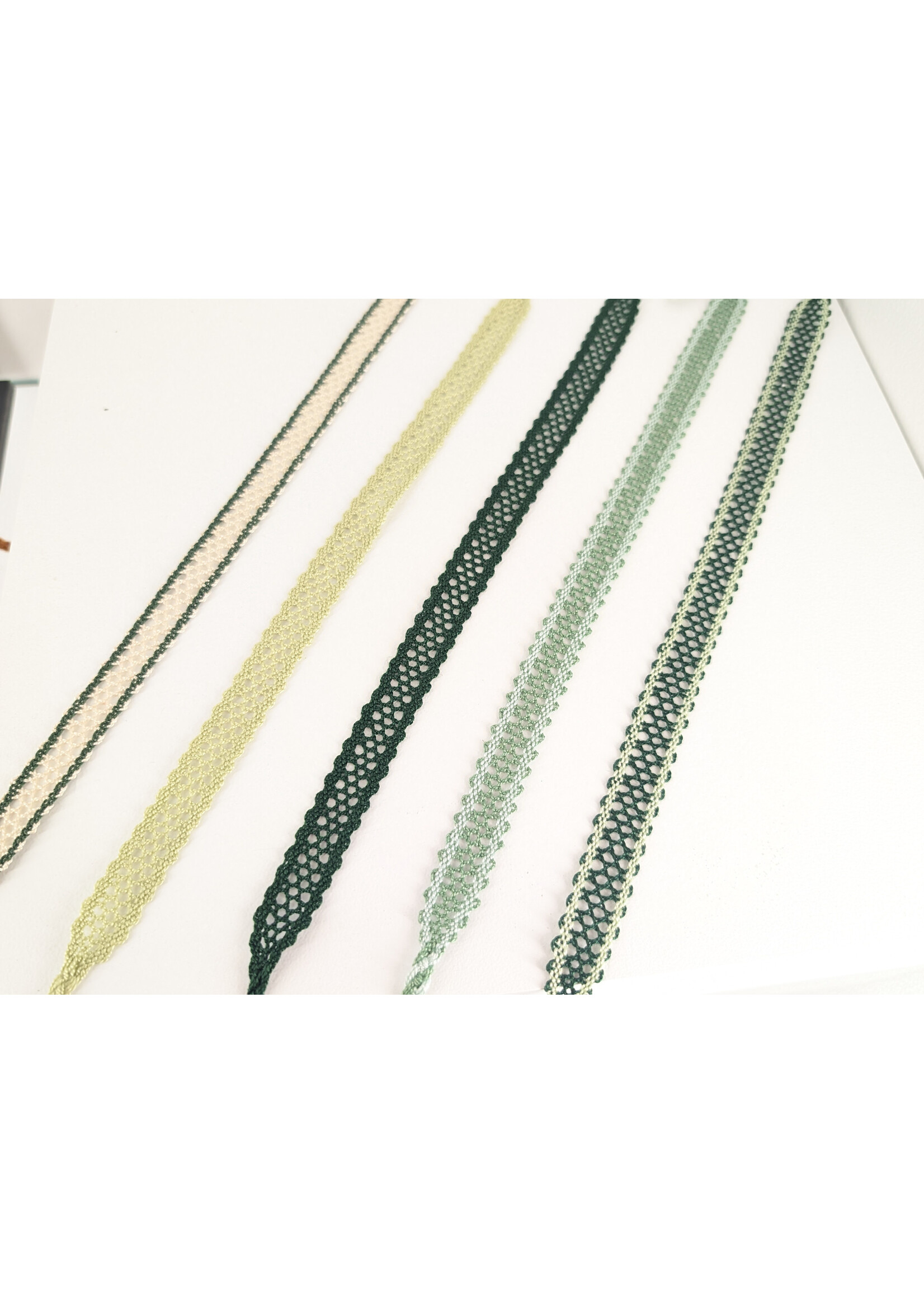 Véronique Louppe Dentellière Tour de cou ou bracelet, V. Louppe
