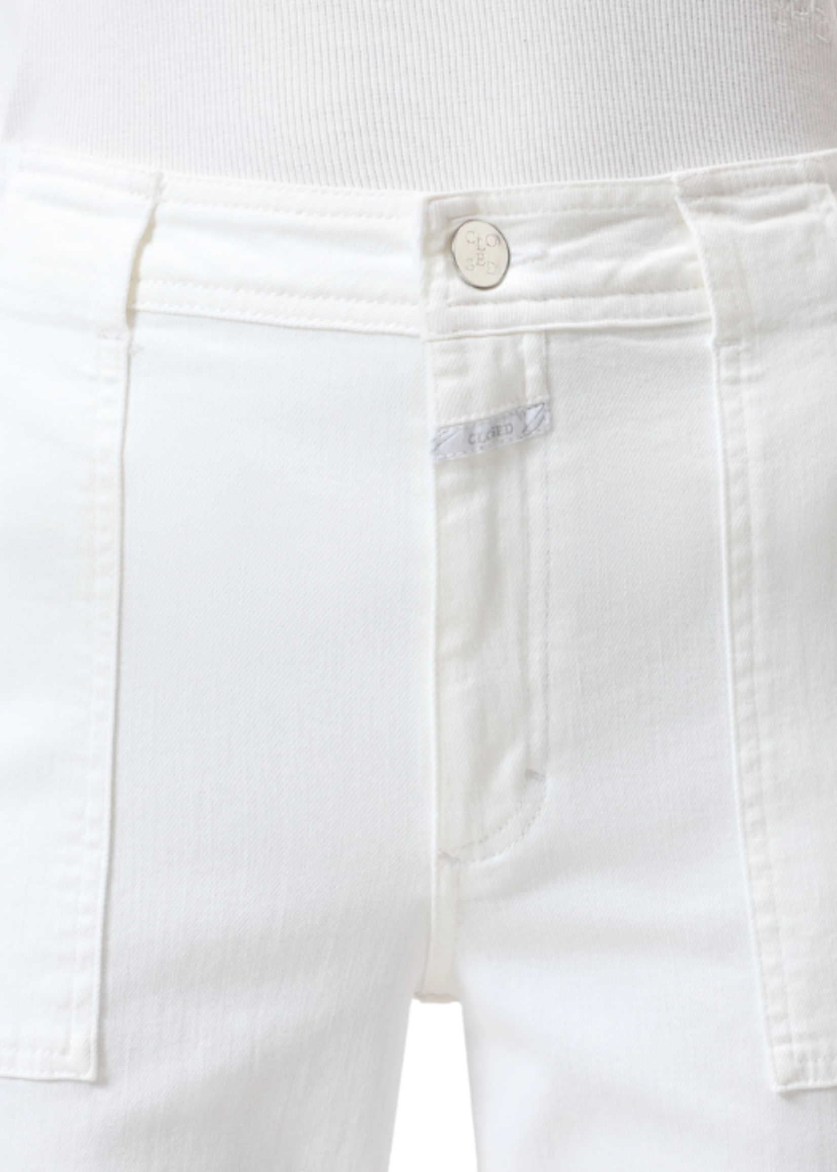 Closed Closed Aria Jean