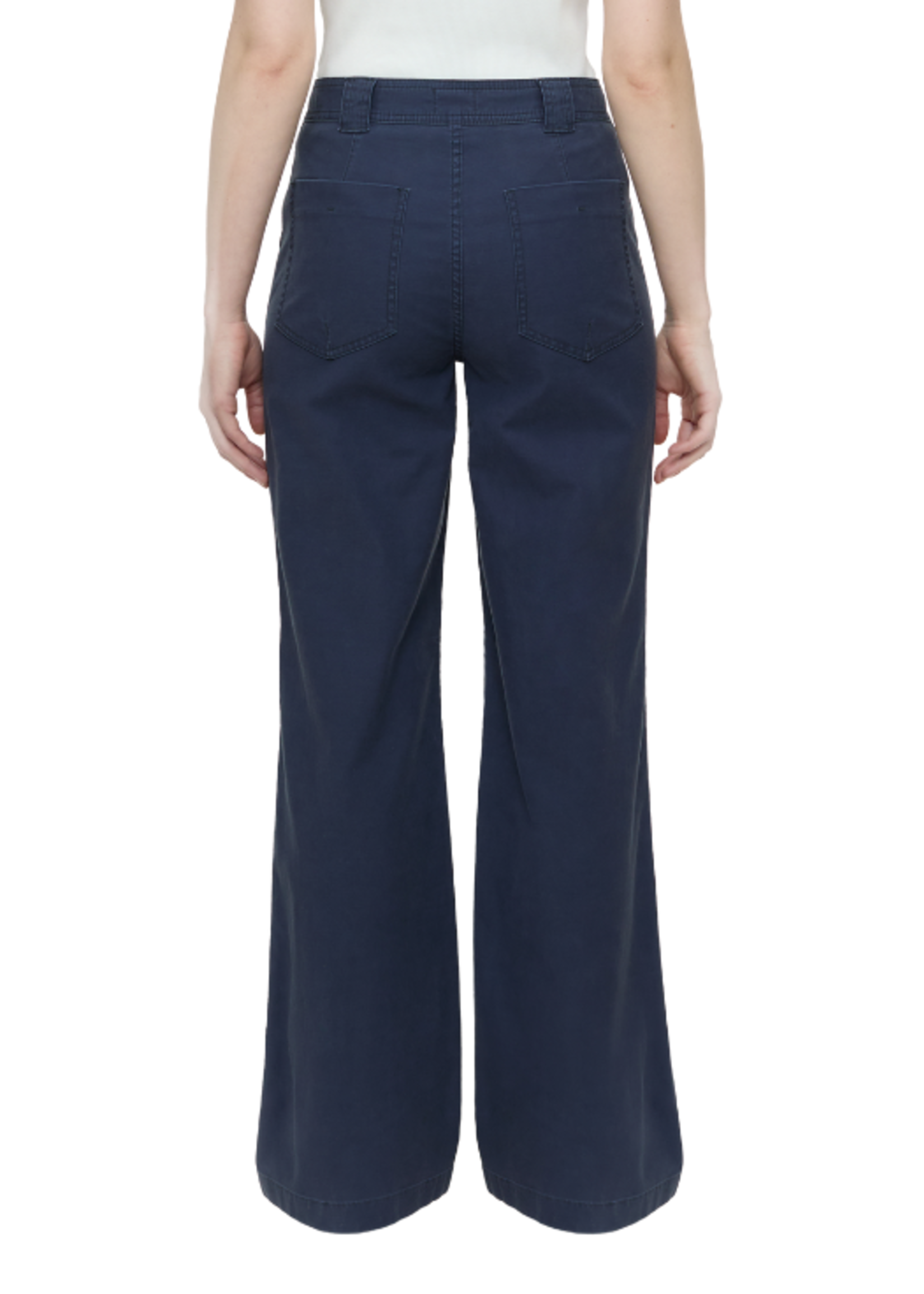 Closed Closed Aria Jean