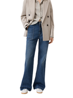 Closed Closed Aria Jean