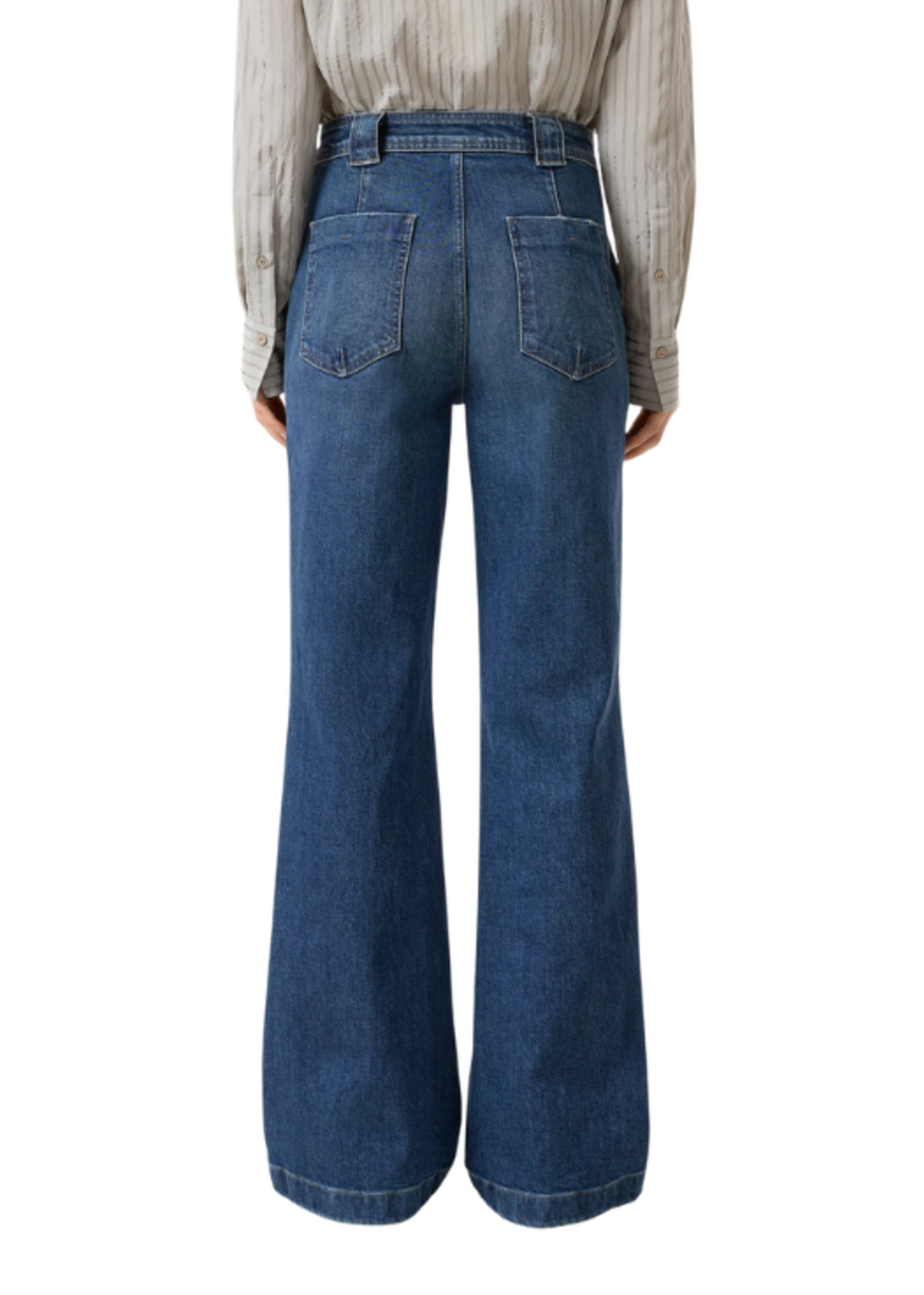 Closed Closed Aria Jean