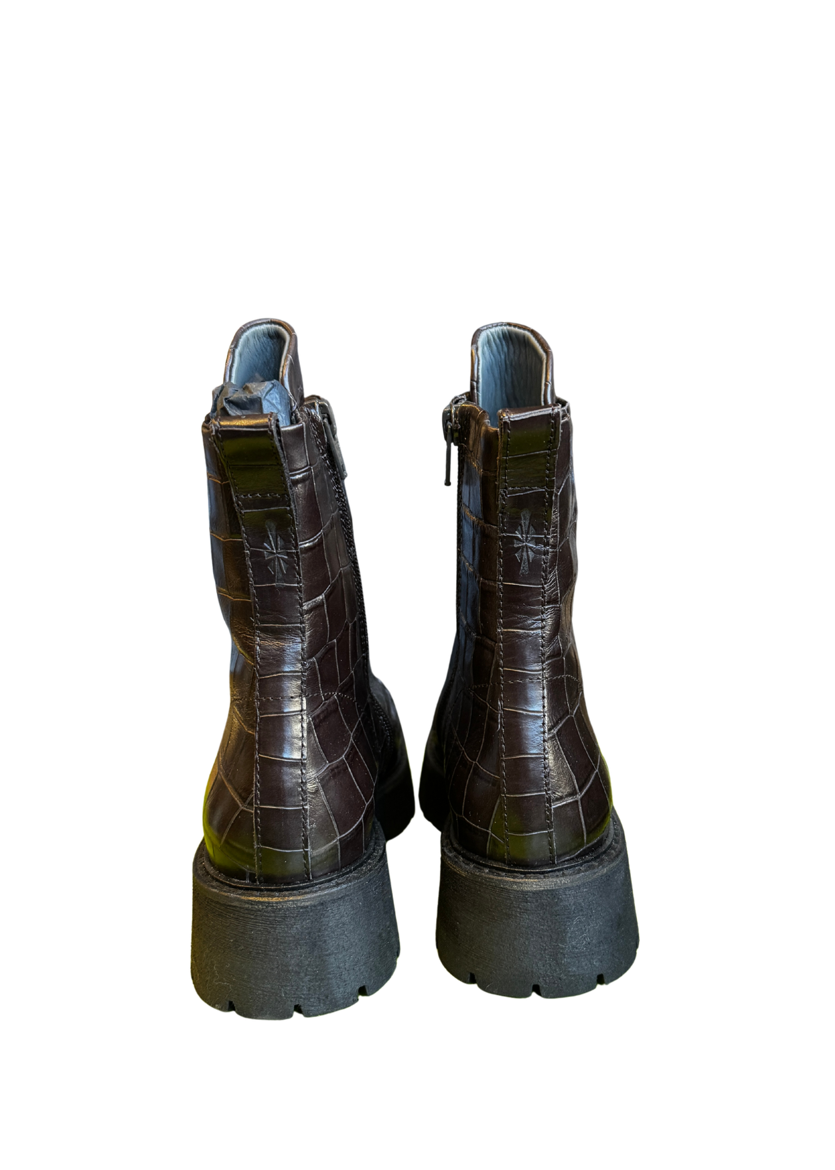 Patrizia Bonfanti Article Patrizia Bonfanti Kuni Boot