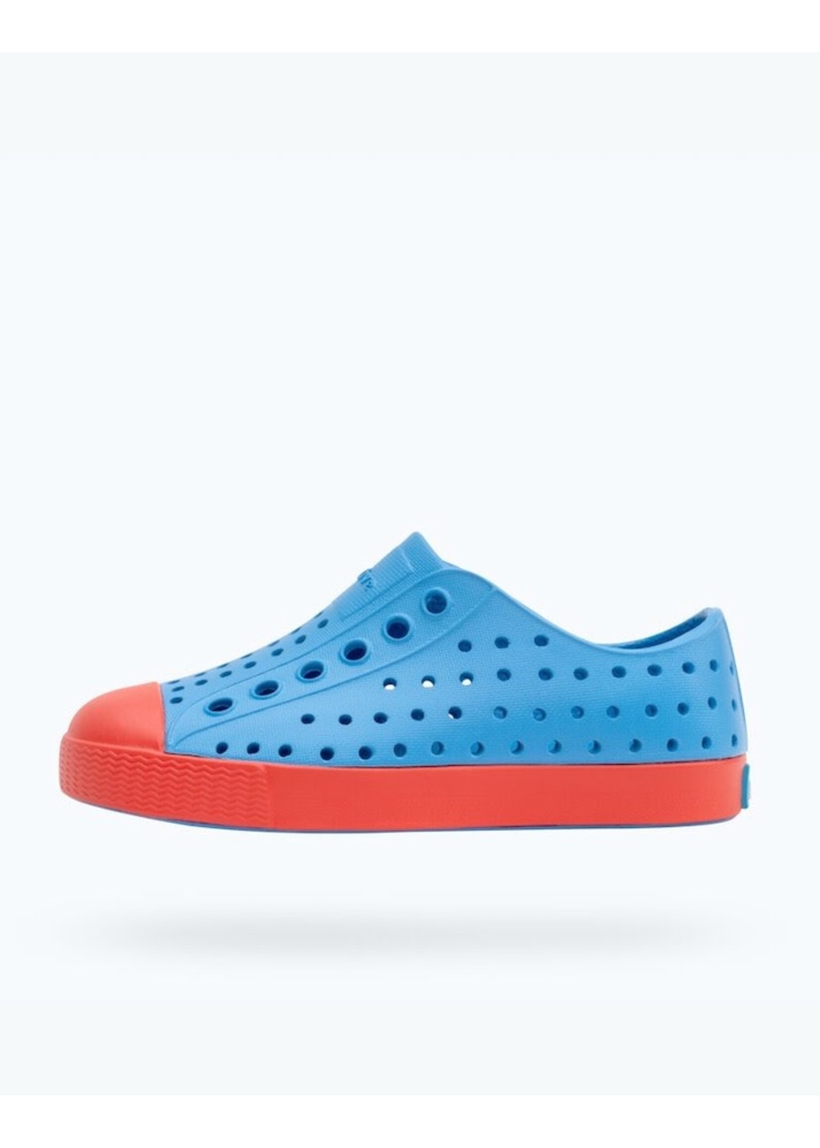 Native Shoes Native Shoes, Jefferson Youth / Junior || Resting Blue/ Hyper Red