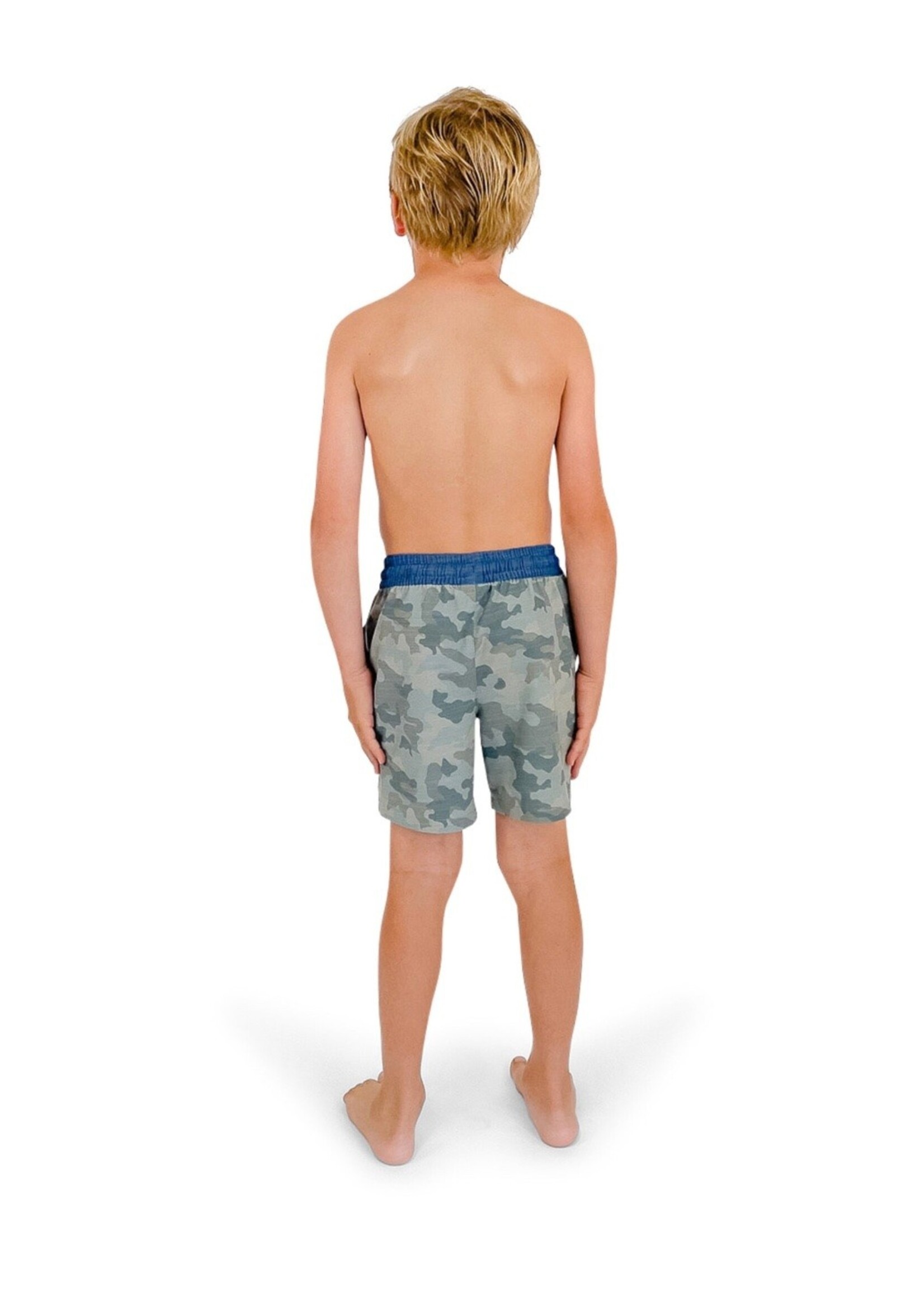 Feather 4 Arrow Feather 4 Arrow, Seafarer Hybrid Short || Camo