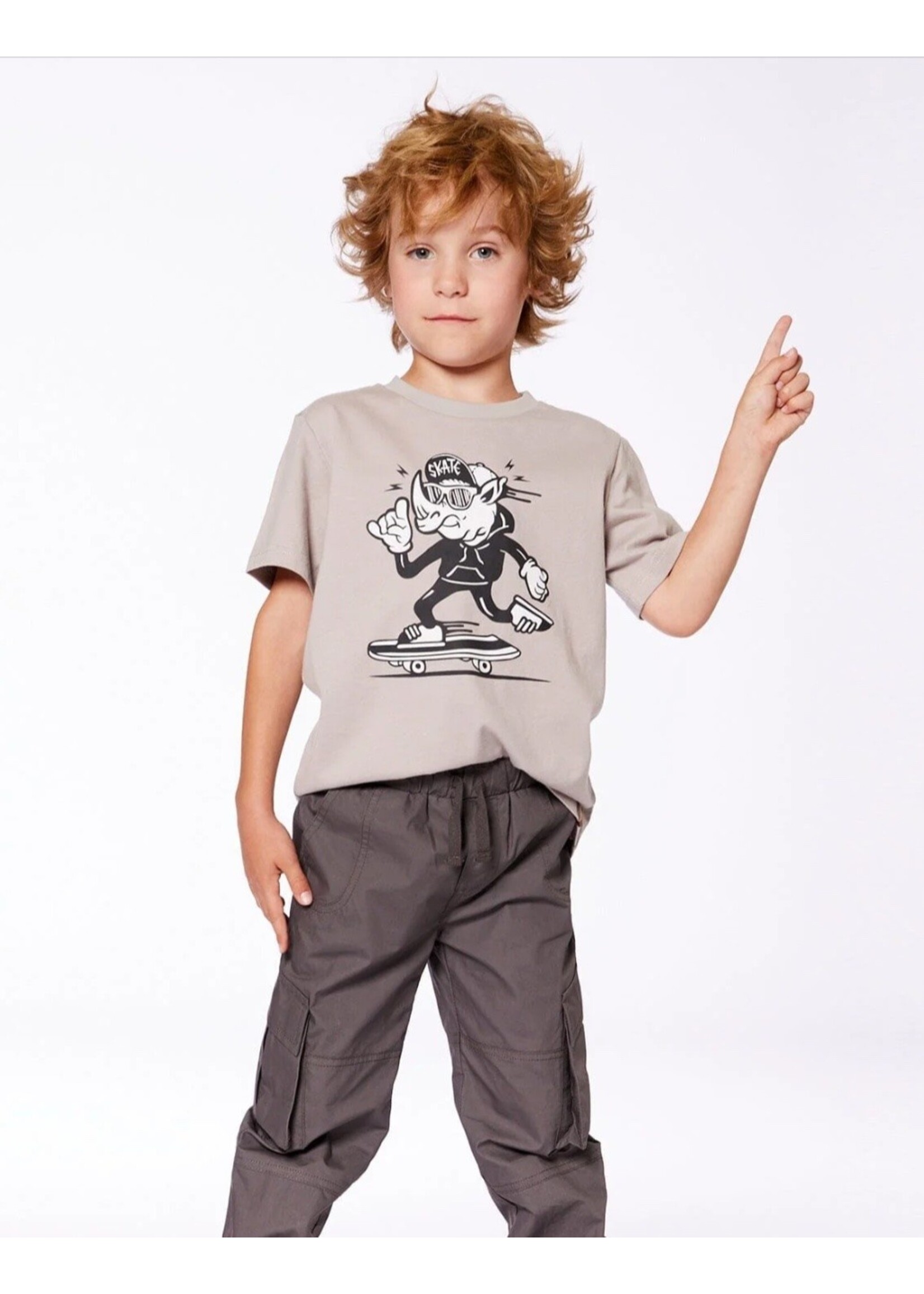 Deux Par Deux Deux Par Deux, Rhino Skateboarding Organic Cotton Graphic Tee || Gray, Black & White
