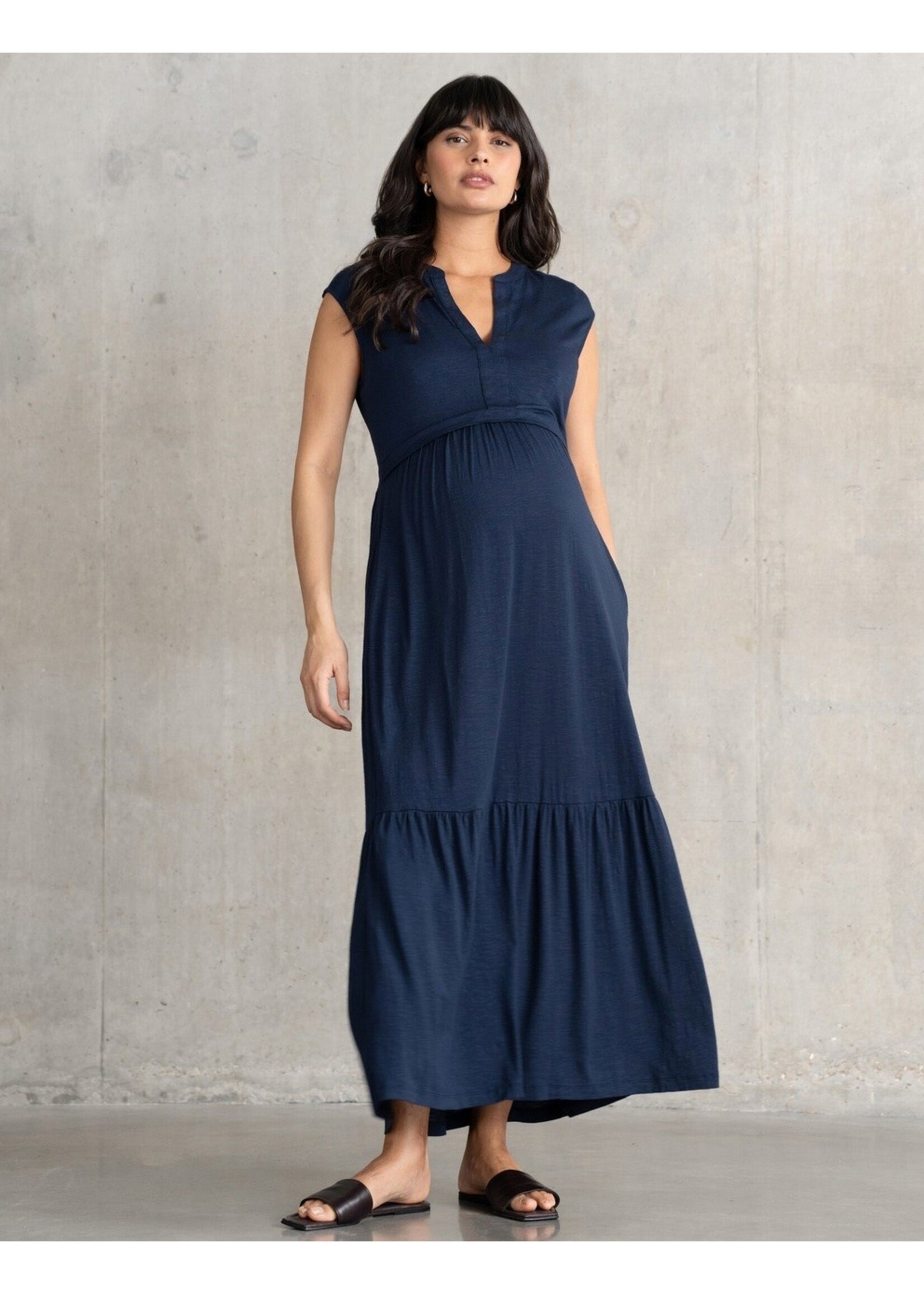 Seraphine Seraphine,  Drew, Notched Neck Jersey Maternity & Nursing Midi Dress || Navy