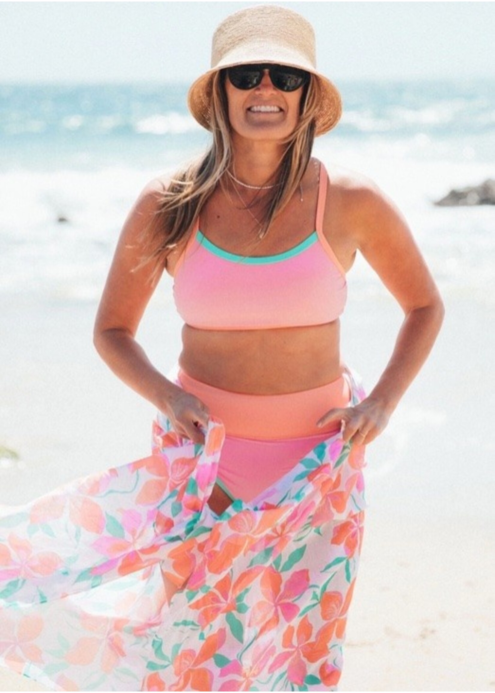 Feather 4 Arrow Feather 4 Arrow, Women's Retro Ringer Bikini Top || Prism Pink