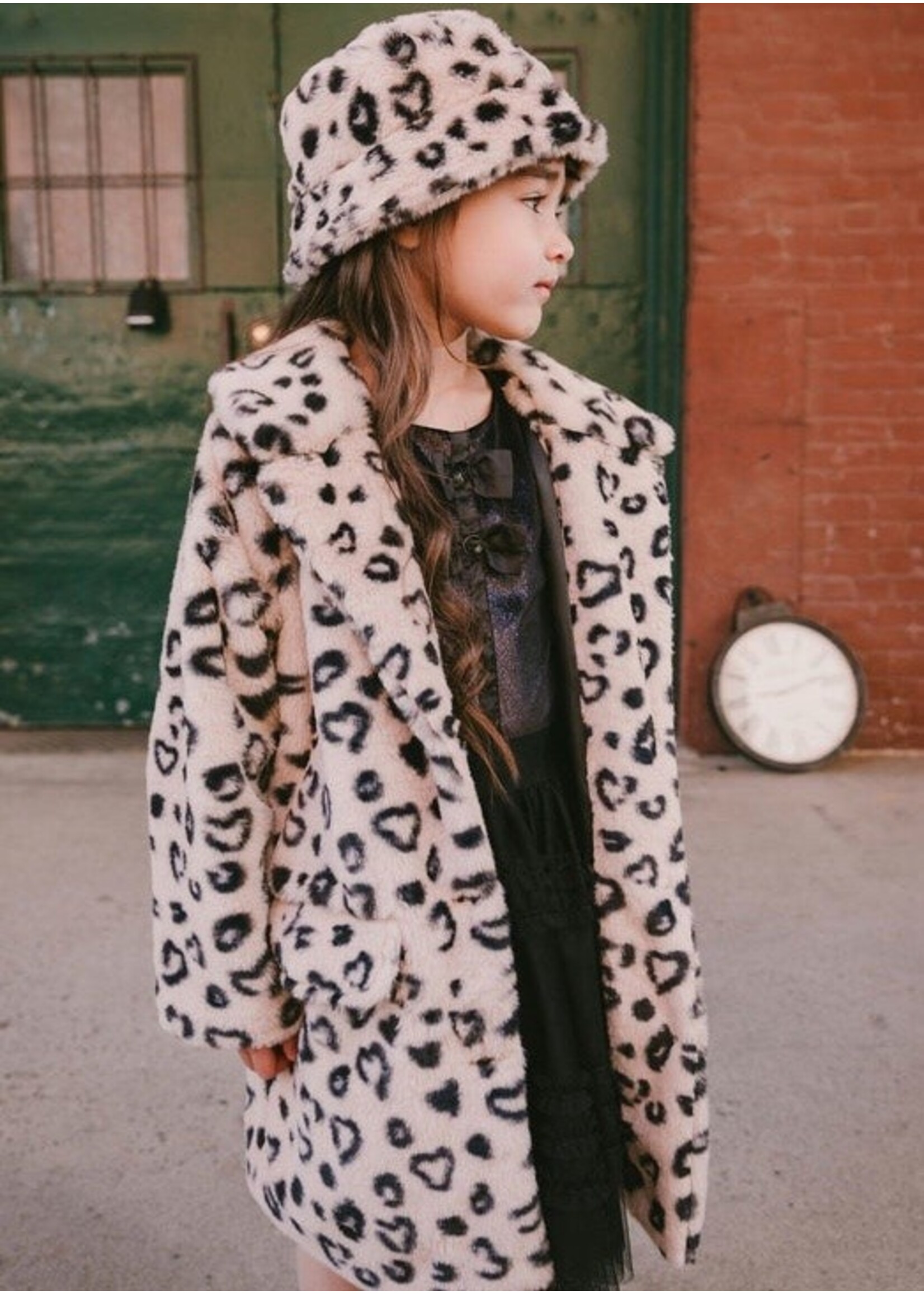 Deux Par Deux Deux Par Deux, Leopard Print Fake Fur Long Coat || Black And Beige