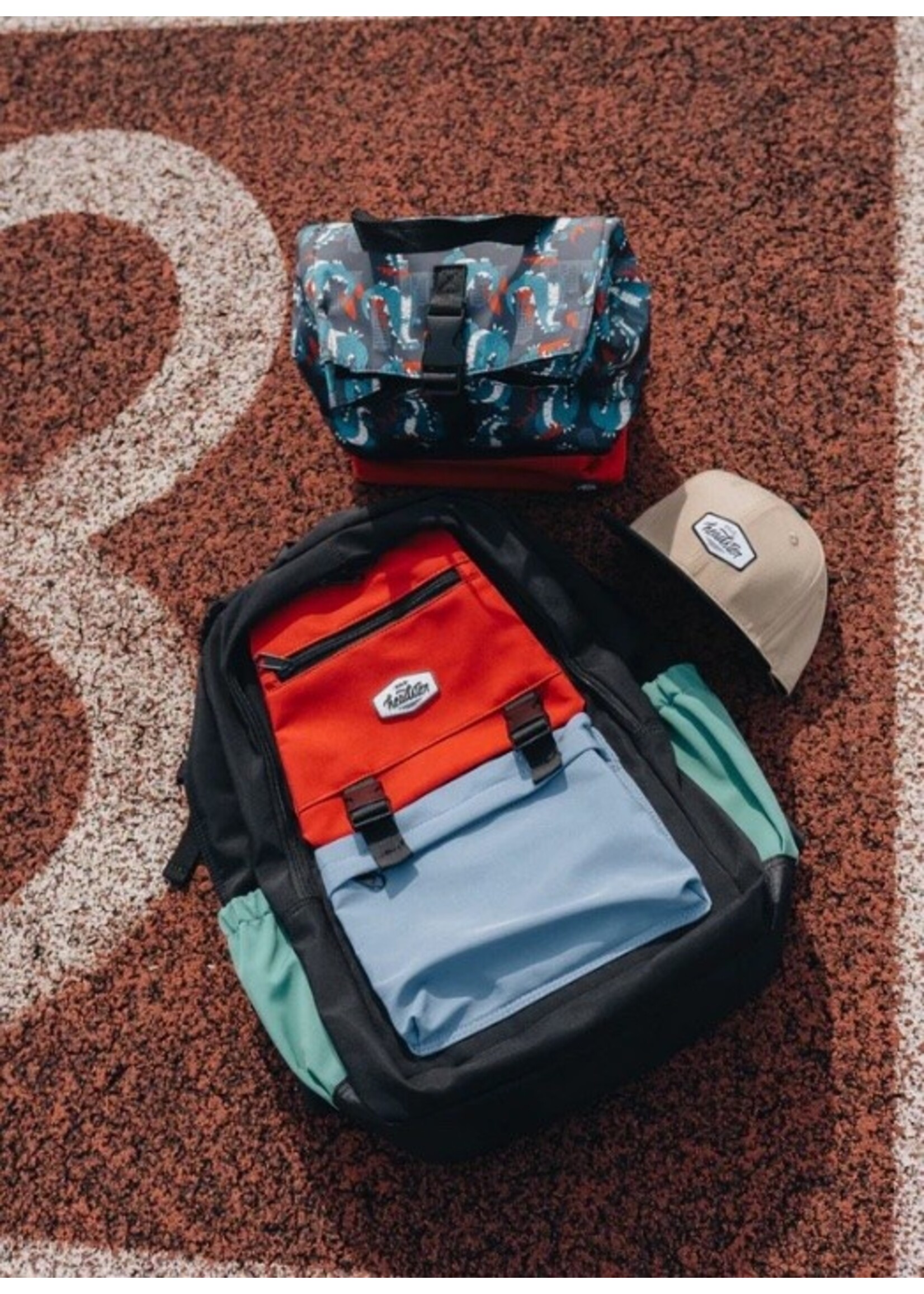 Headster Kids Headster Kids, Colorblock Ice and Fire 26L Backpack || Tokyo Red