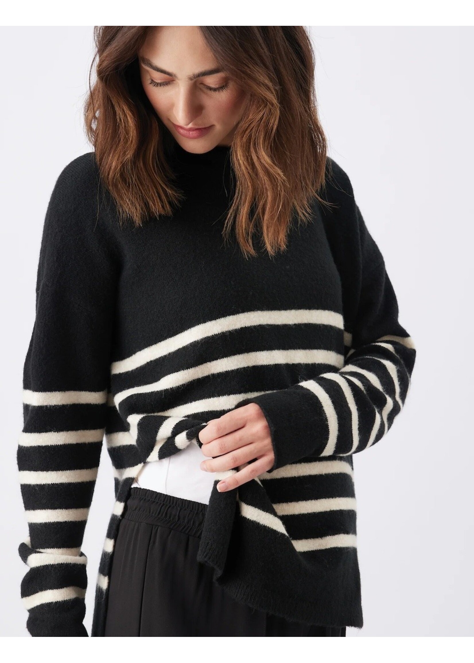 Ripe Maternity Ripe Maternity, Gerrie Maternity & Nursing Knit Sweater || Black / Vanilla