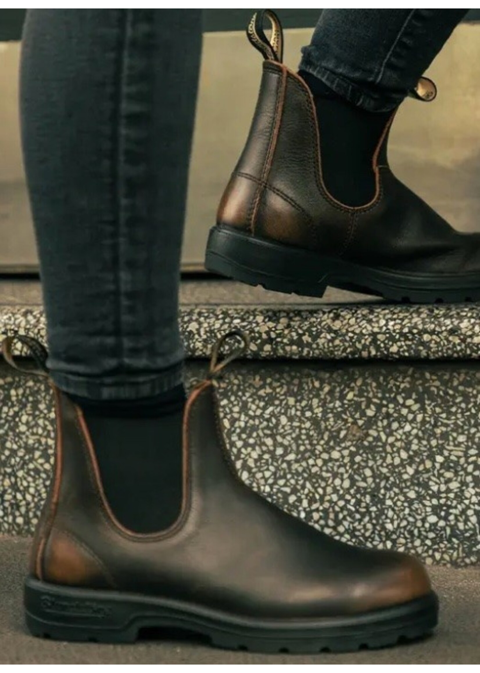 Blundstone Blundstone Classic #2440 || Vintage Brown