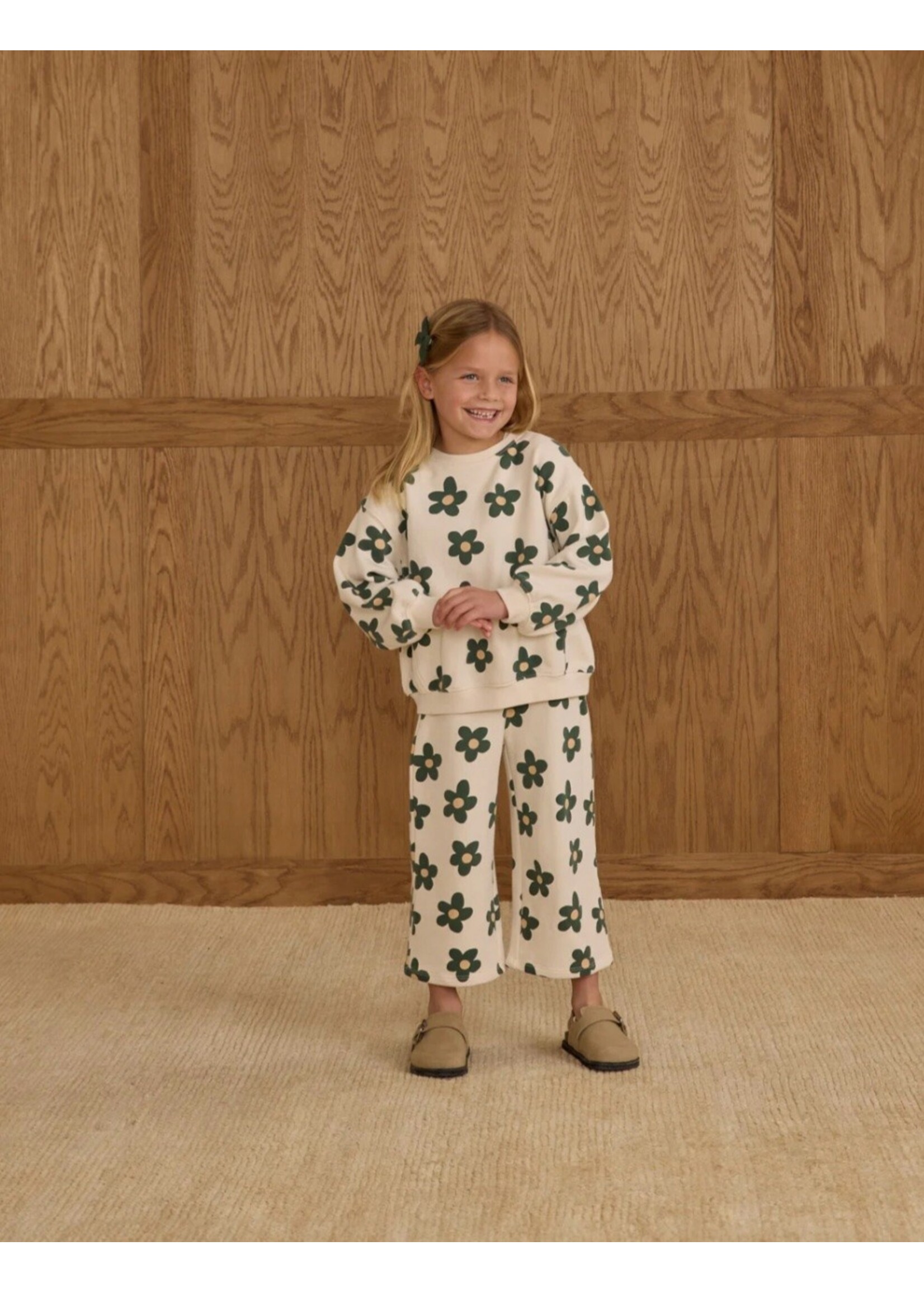 Rylee + Cru Rylee + Cru, Oversized Sweatshirt || Daisy