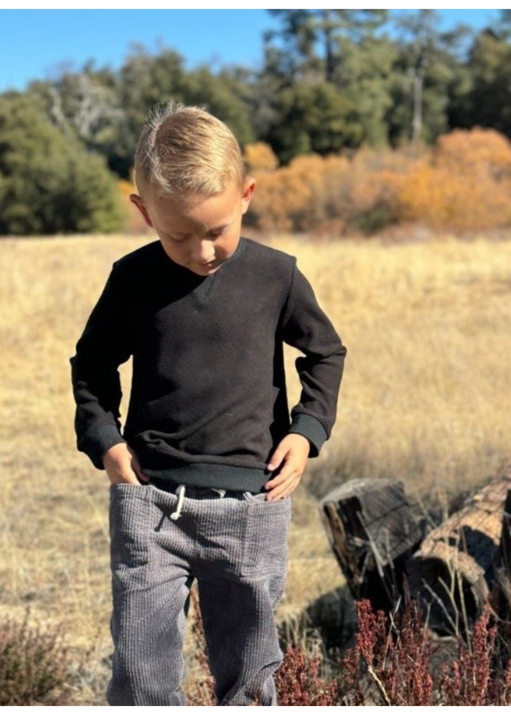 Me & Henry Me & Henry, Tarquin Sweatshirt || Black