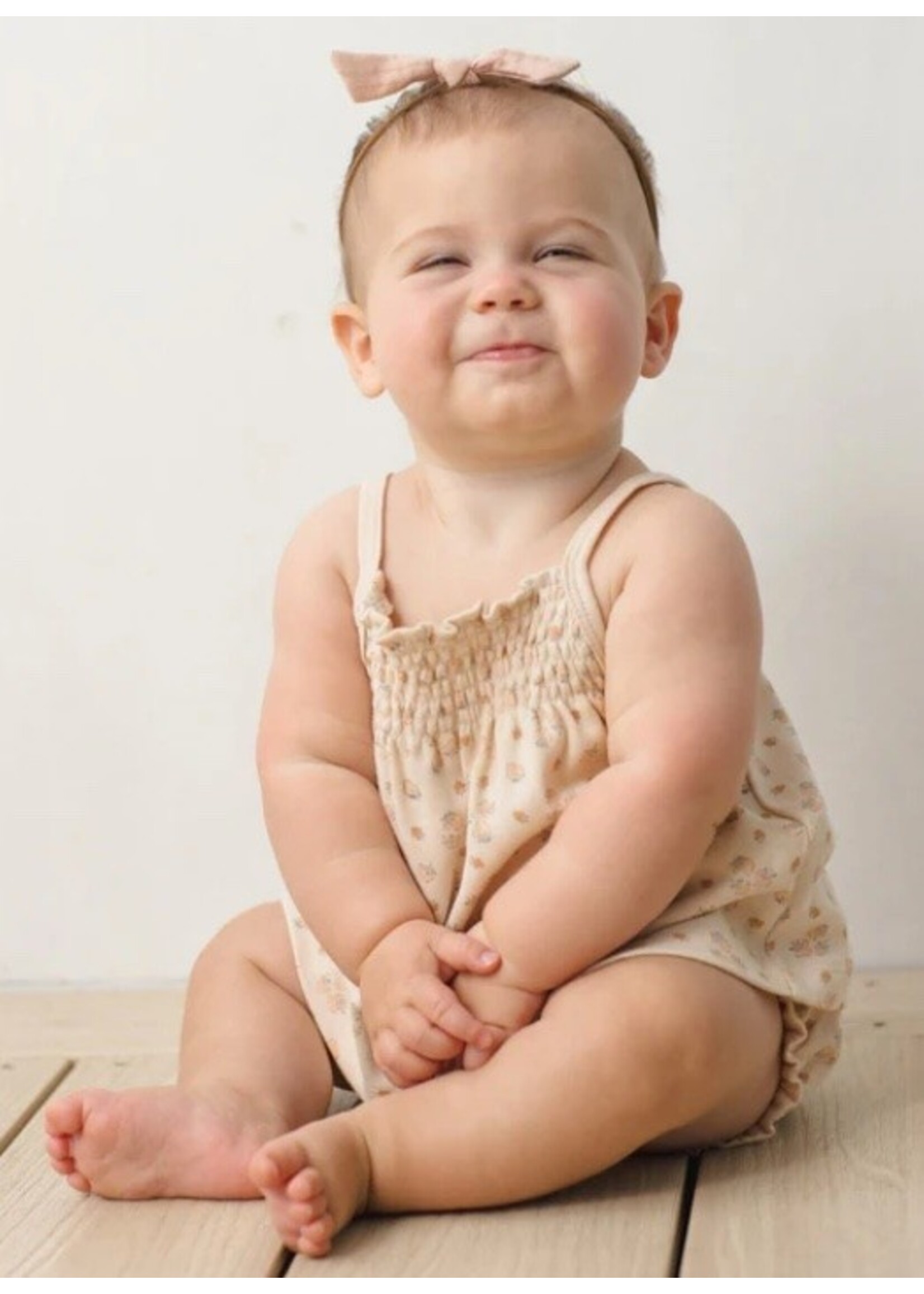 Quincy Mae Quincy Mae, Smocked Tank + Bloomer Set || Strawberries