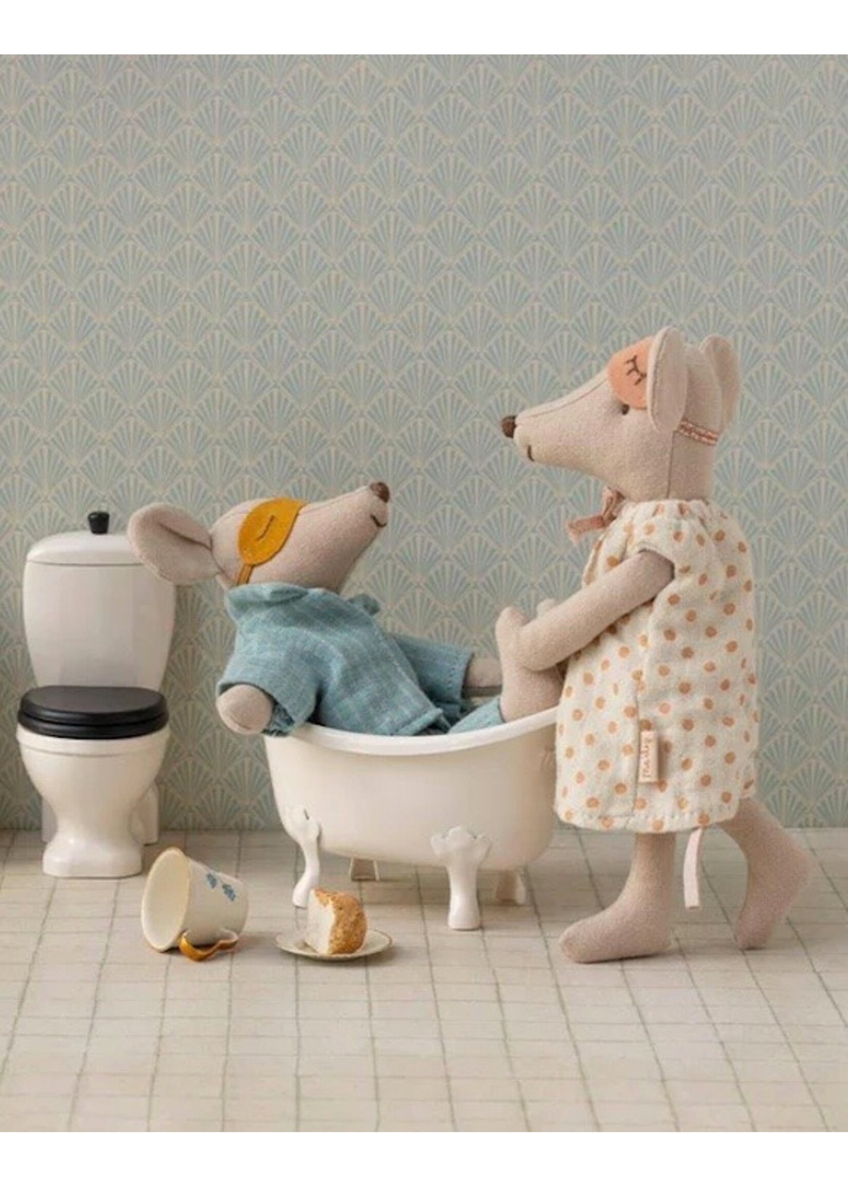 Maileg Maileg, Mum & Dad Mice in Cigar Box || Peach Polka dot / Blue Stripe