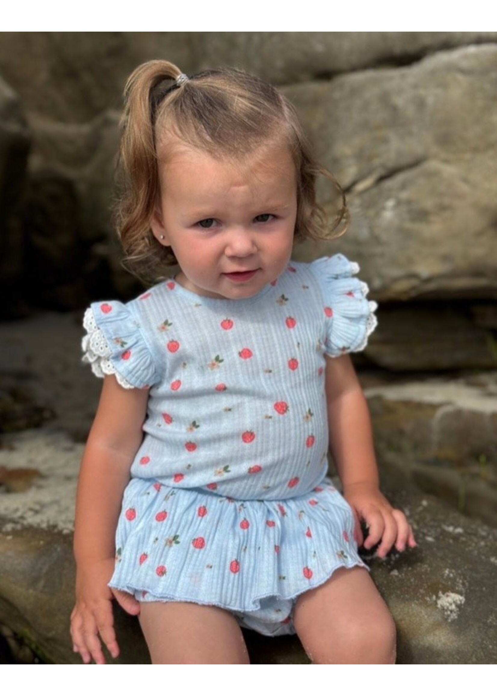 Vignette Vignette, Amber Strawberry Print Set || Blue