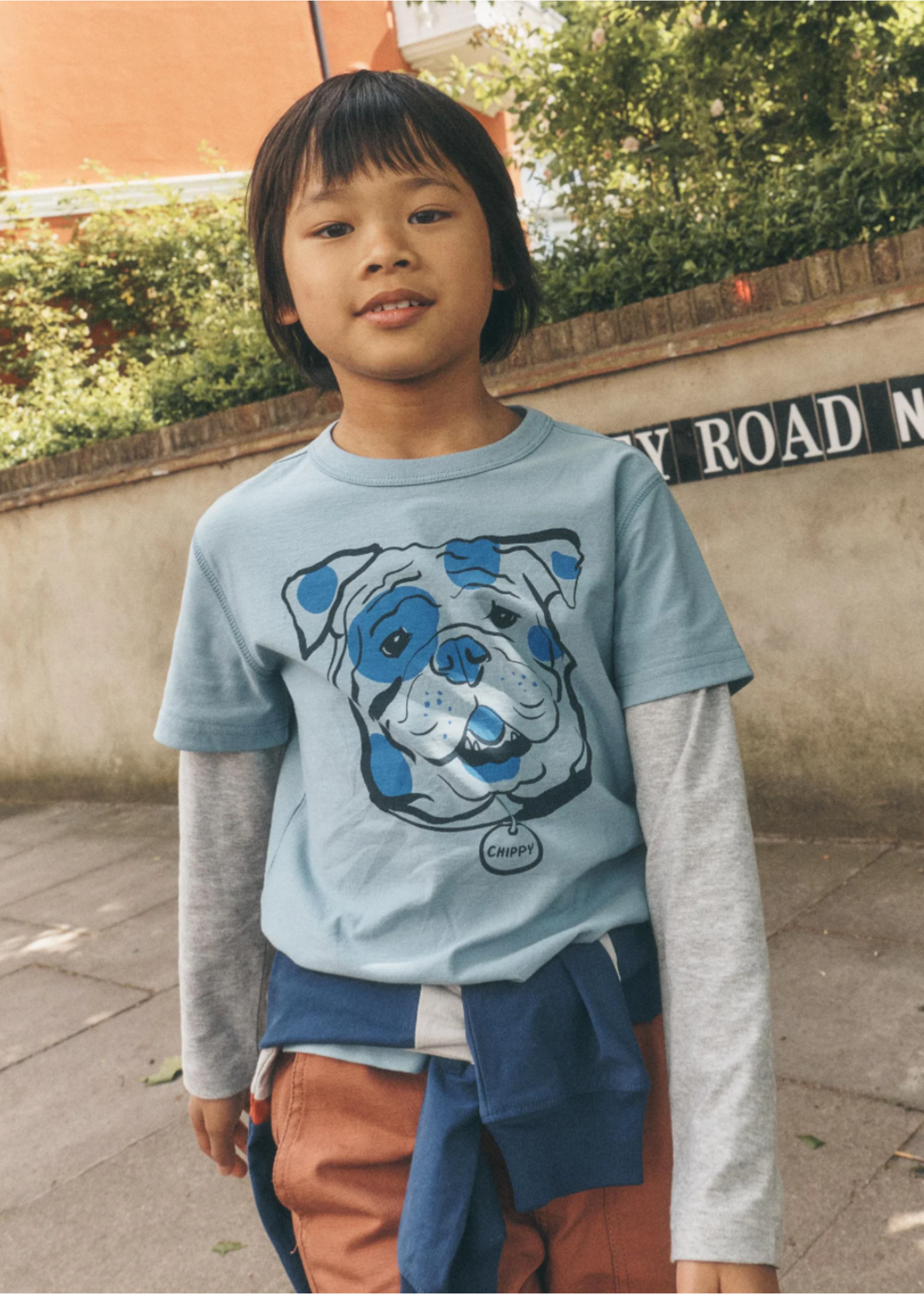 Tea Collection Tea Collection, Chippy the Bulldog Layered Tee || Cloud