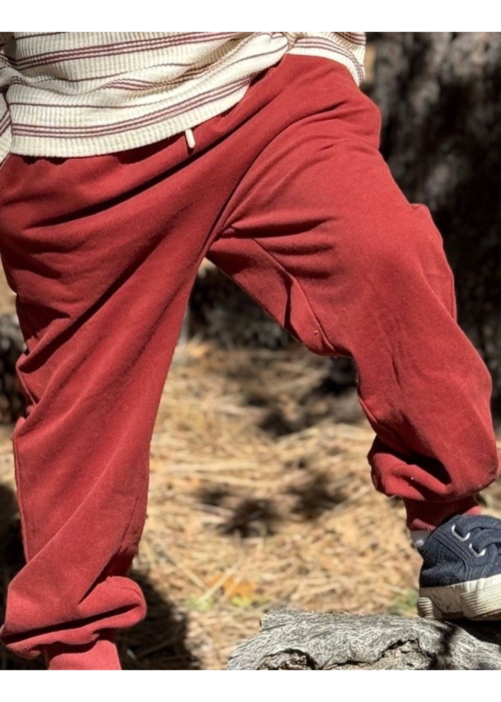 Me & Henry Me & Henry,  Comfy Jersey Joggers || Burgundy