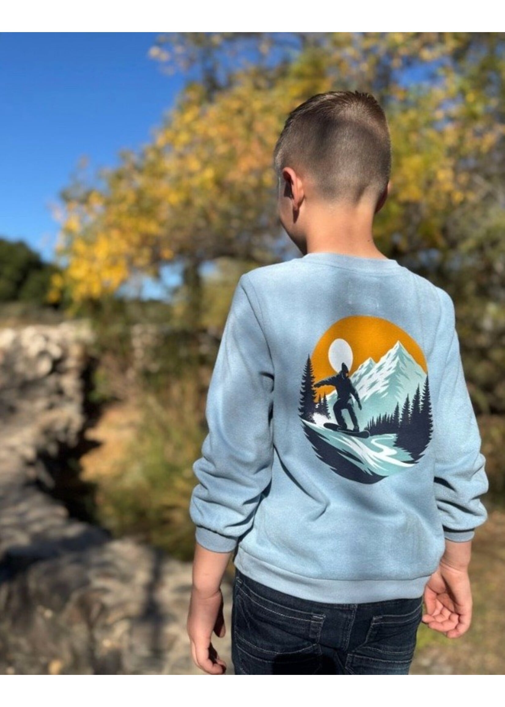 Me & Henry Me & Henry,  Jester Snowboard Print Sweatshirt || Blue