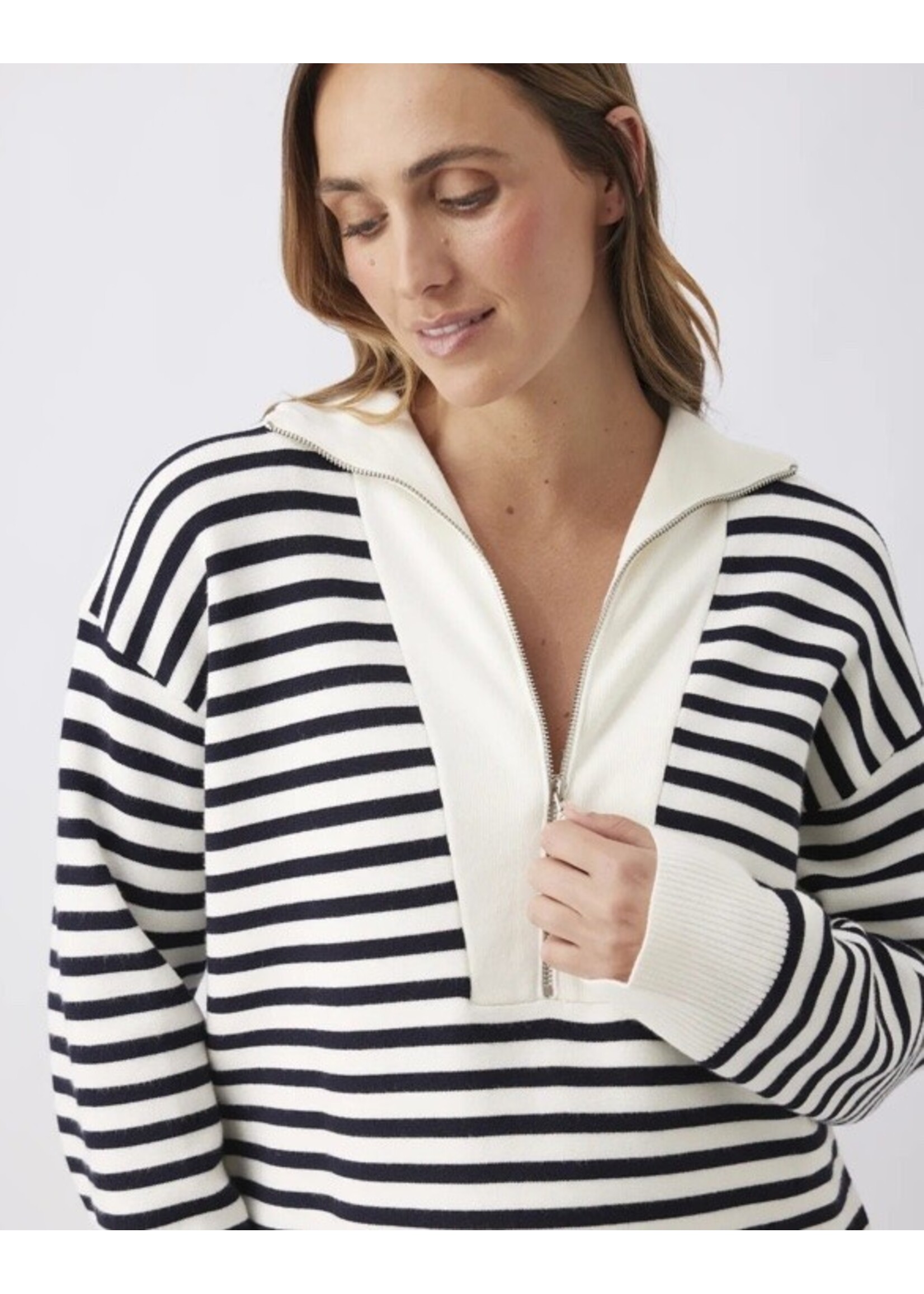 Ripe Maternity Ripe Maternity, Fable Maternity / Nursing Knit Sweater || White / Midnight