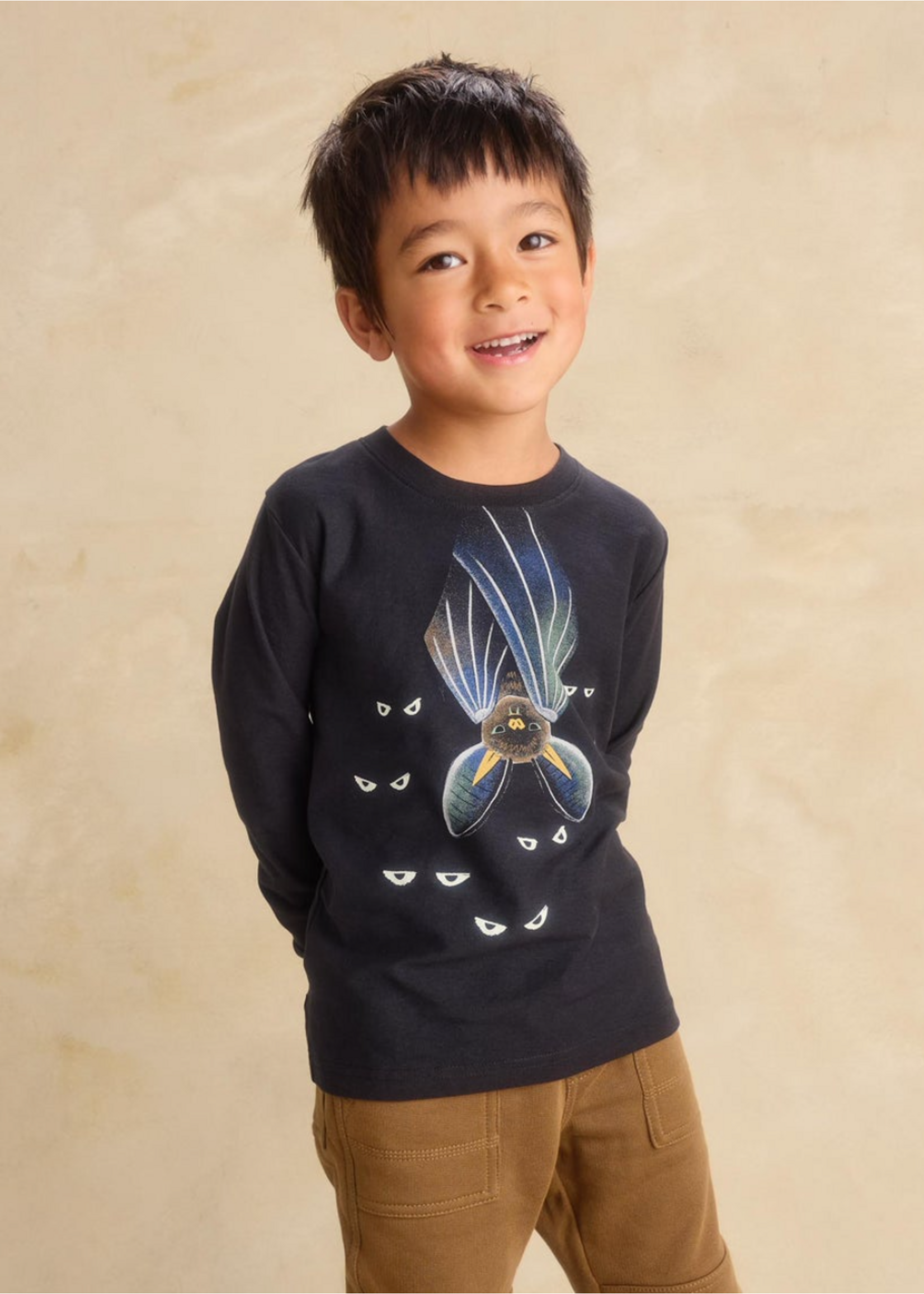 Tea Collection Tea Collection, Glowing Bats Double Sided Tee || Jet Black