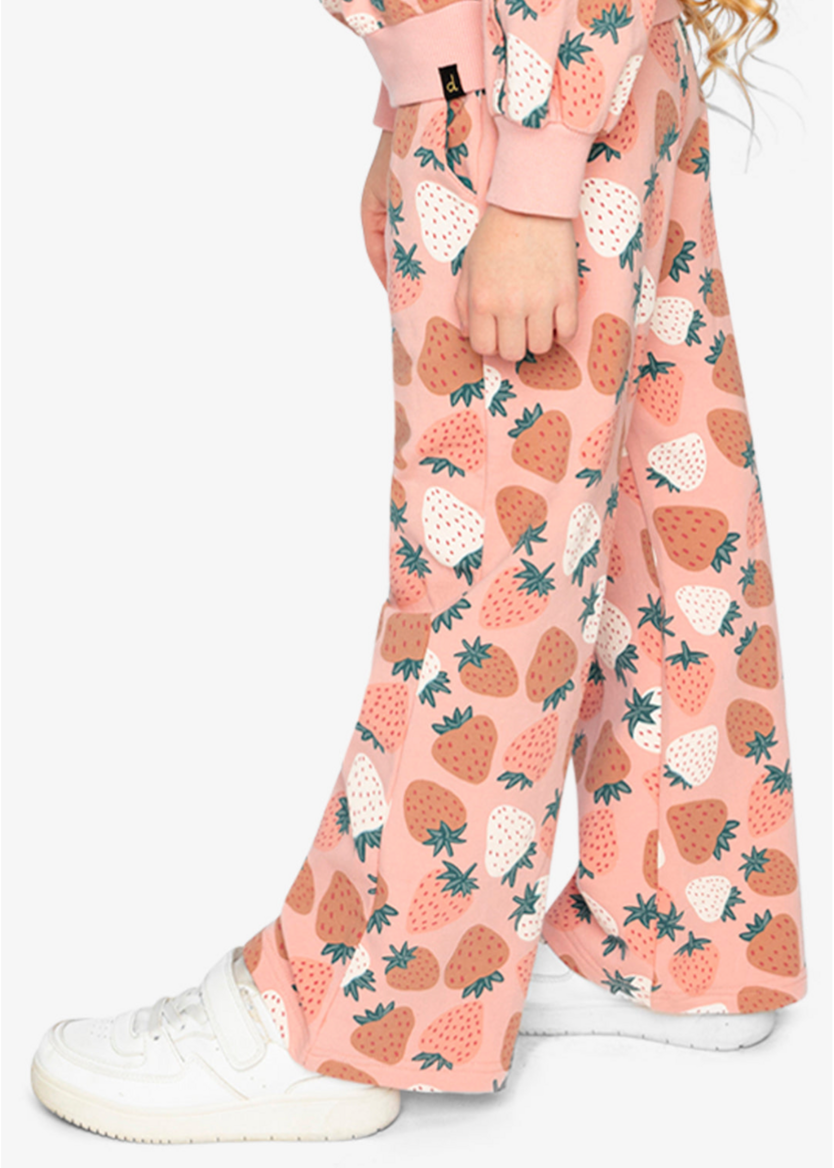 Deux Par Deux Deux Par Deux, Wide Leg Sweatpants || Pink Strawberry Print