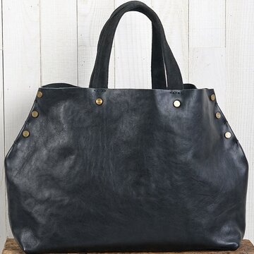 Hand Saddle Stitched Tote w/Metal Studs