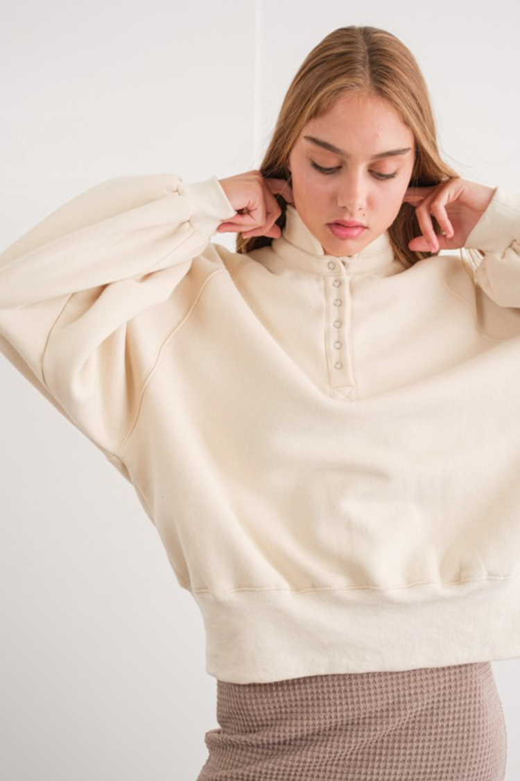 Snap Button Collared Sweatshirt