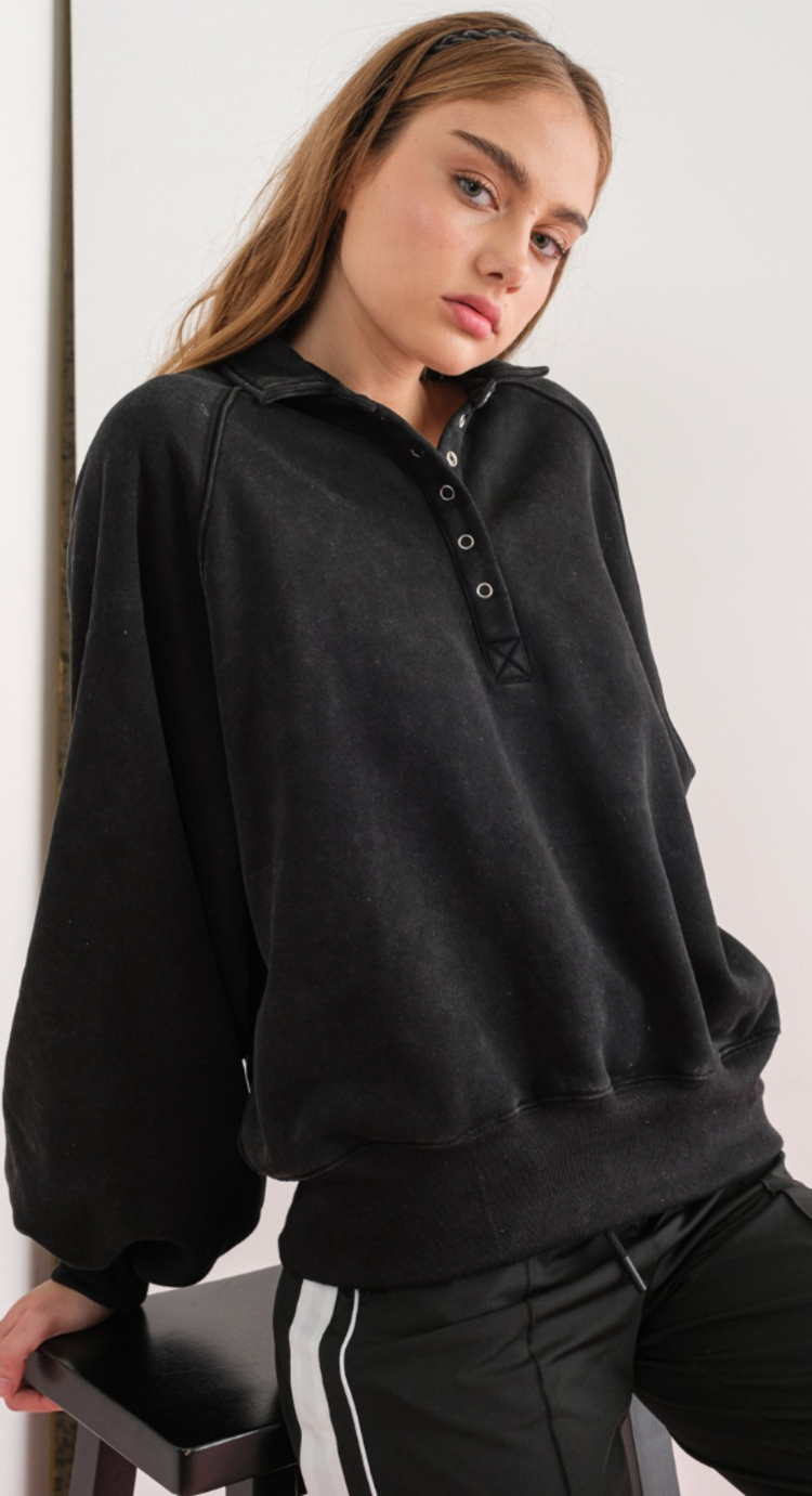 Snap Button Collared Sweatshirt