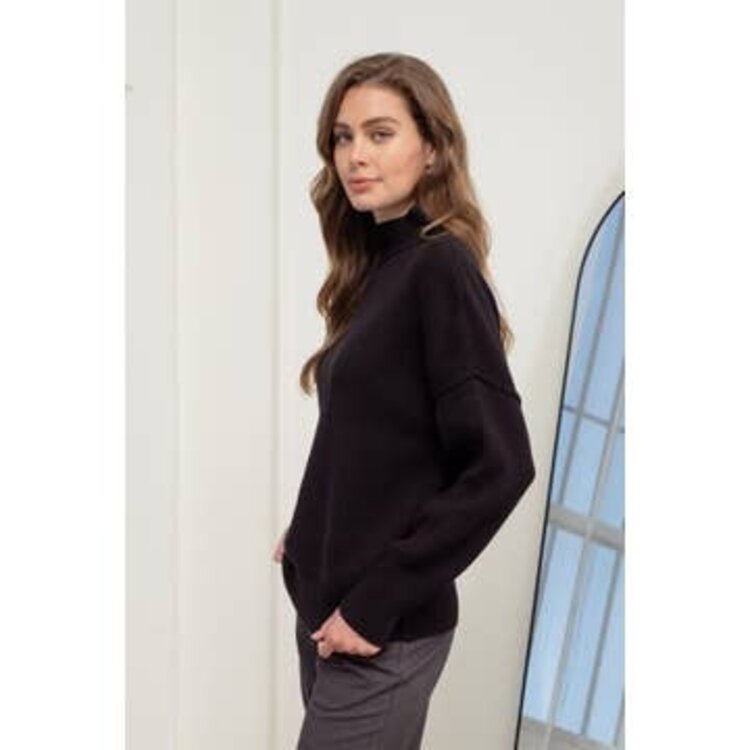 Thick Ribbed Crew Neck Sweater