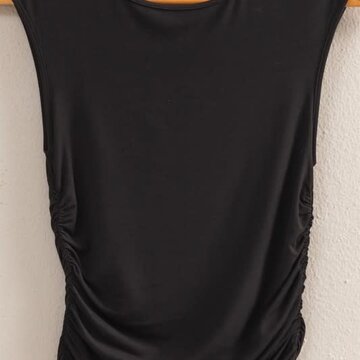 Cap Sleeve Ruched Detail Top