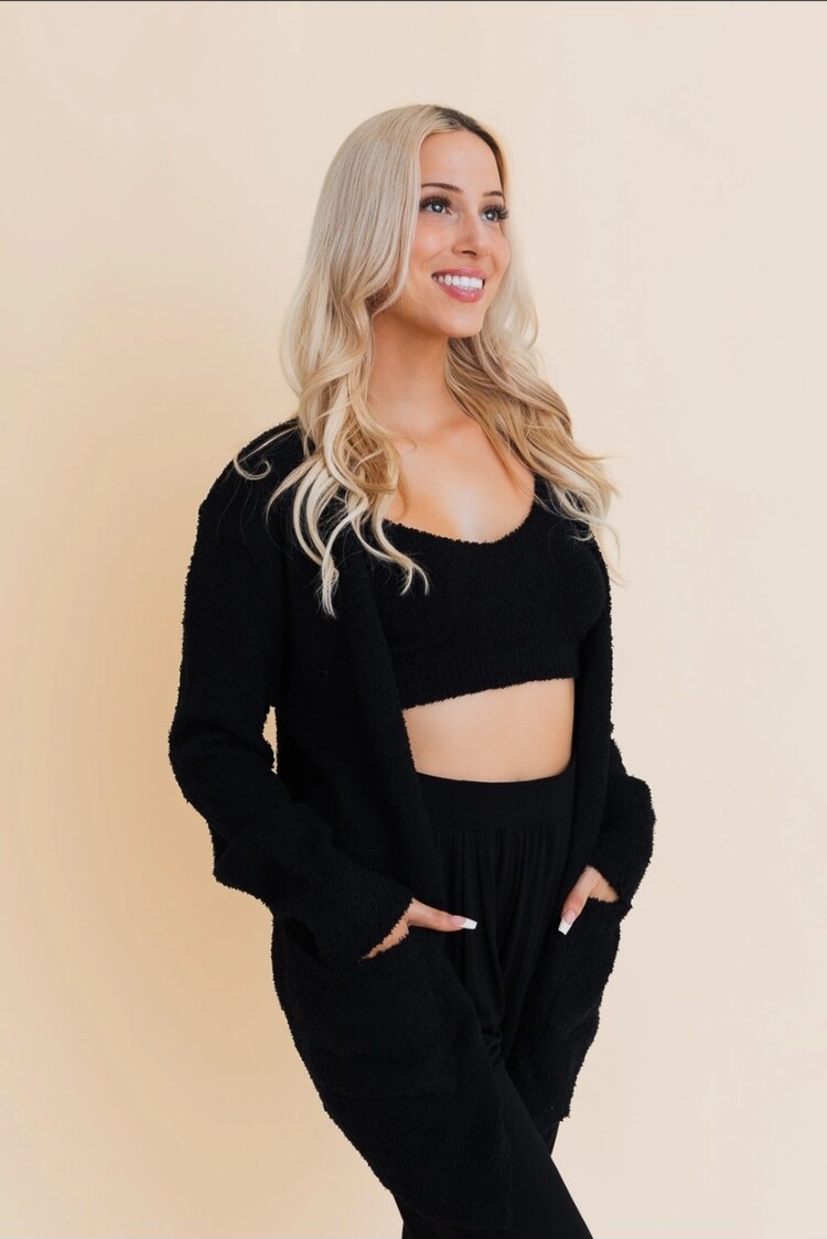 Boucle Knit Cardigan w/Pockets