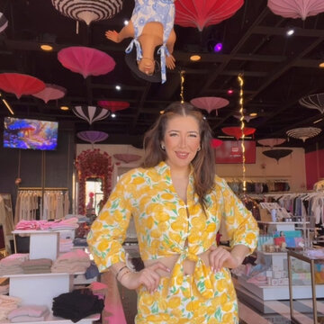 High Waist Shorts w/Fruit Design