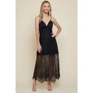 Maniju Crochet Eyelash Bottom Detail Gown