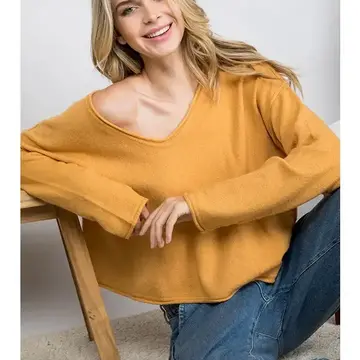 Rolled Edge Hem Sweater Top