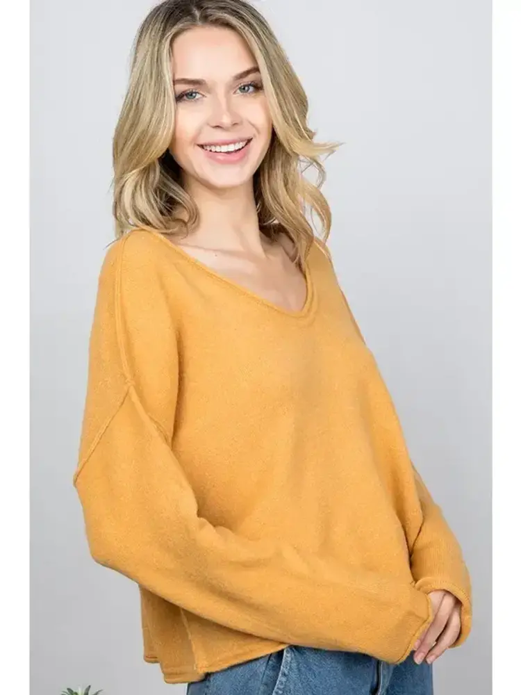 Rolled Edge Hem Sweater Top