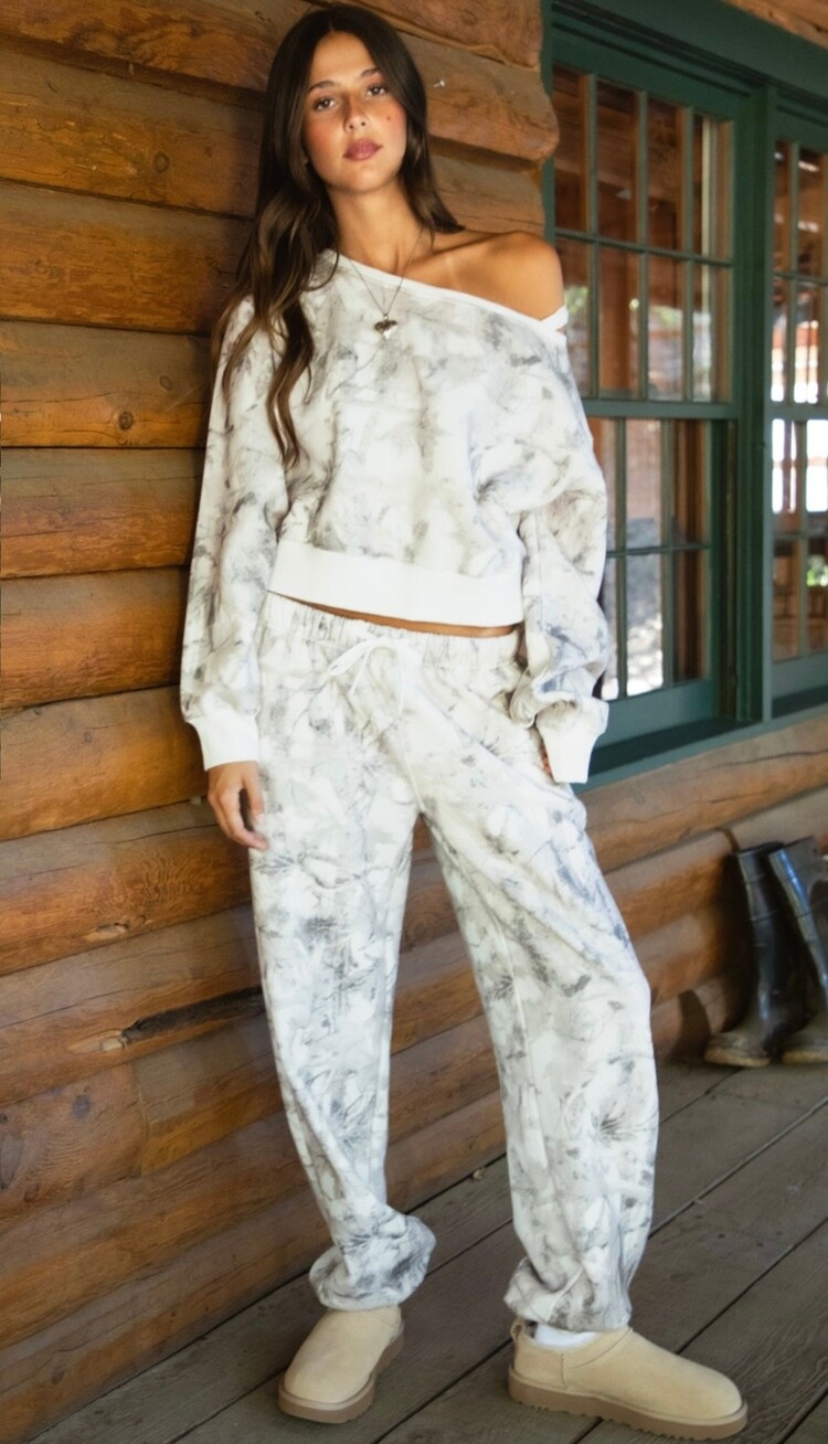 Woodland Off Shoulder Sweatshirt