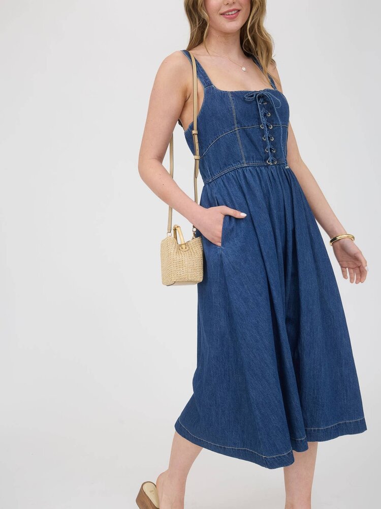 Lace Up Sleeveless Midi Dress