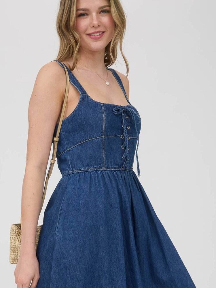Lace Up Sleeveless Midi Dress