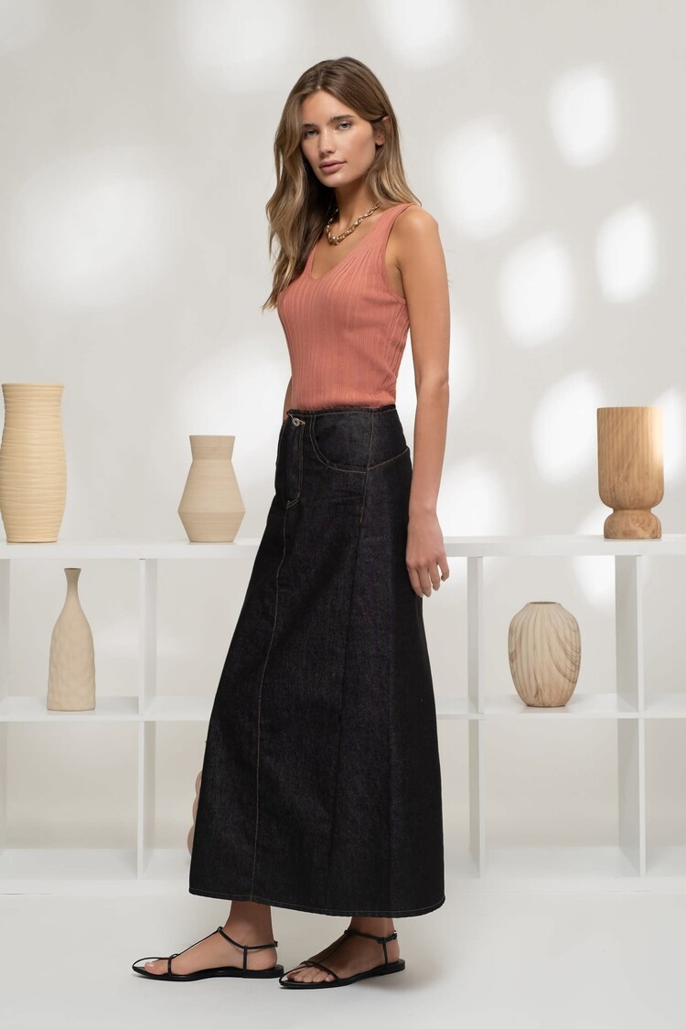 Sleeveless V Neck Sweater Top