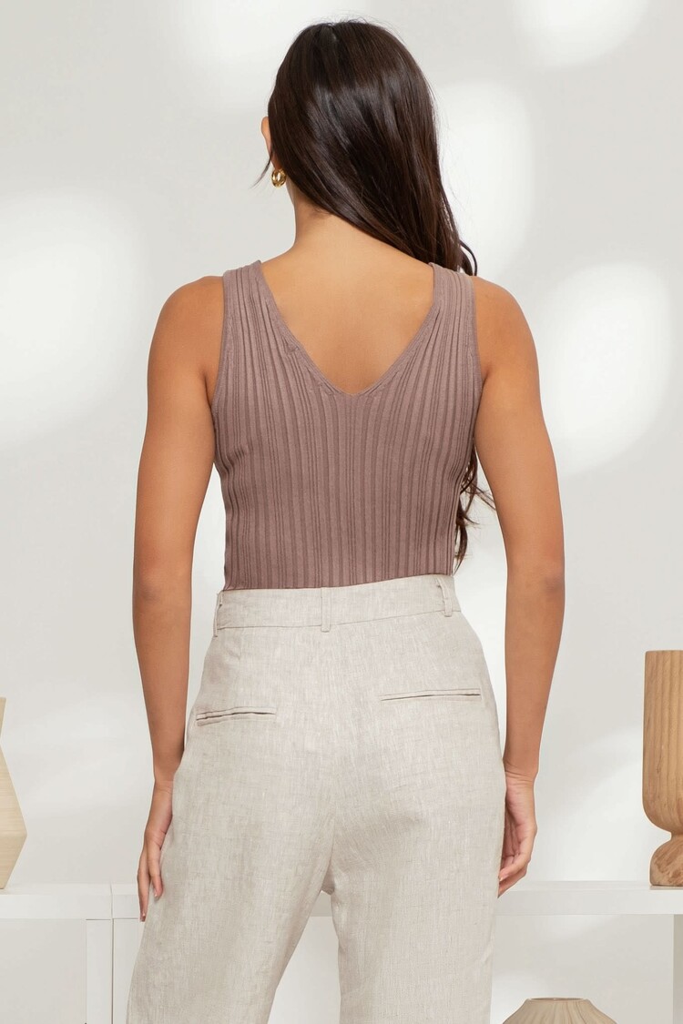 Sleeveless V Neck Sweater Top