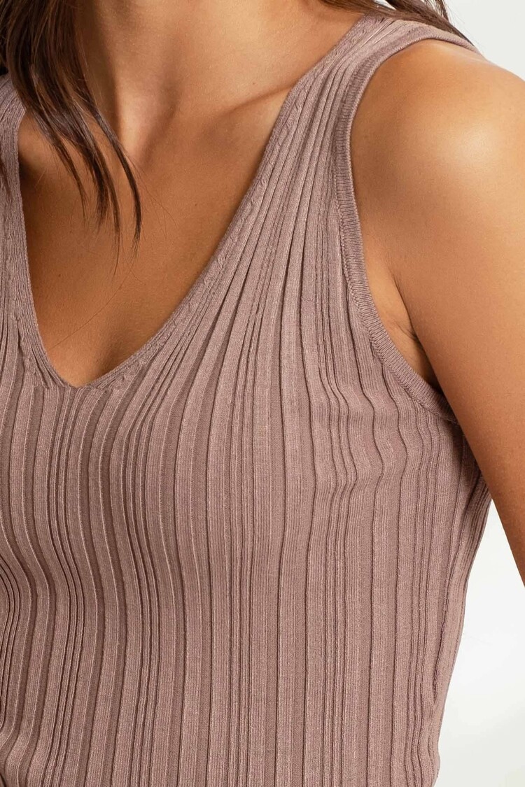 Sleeveless V Neck Sweater Top