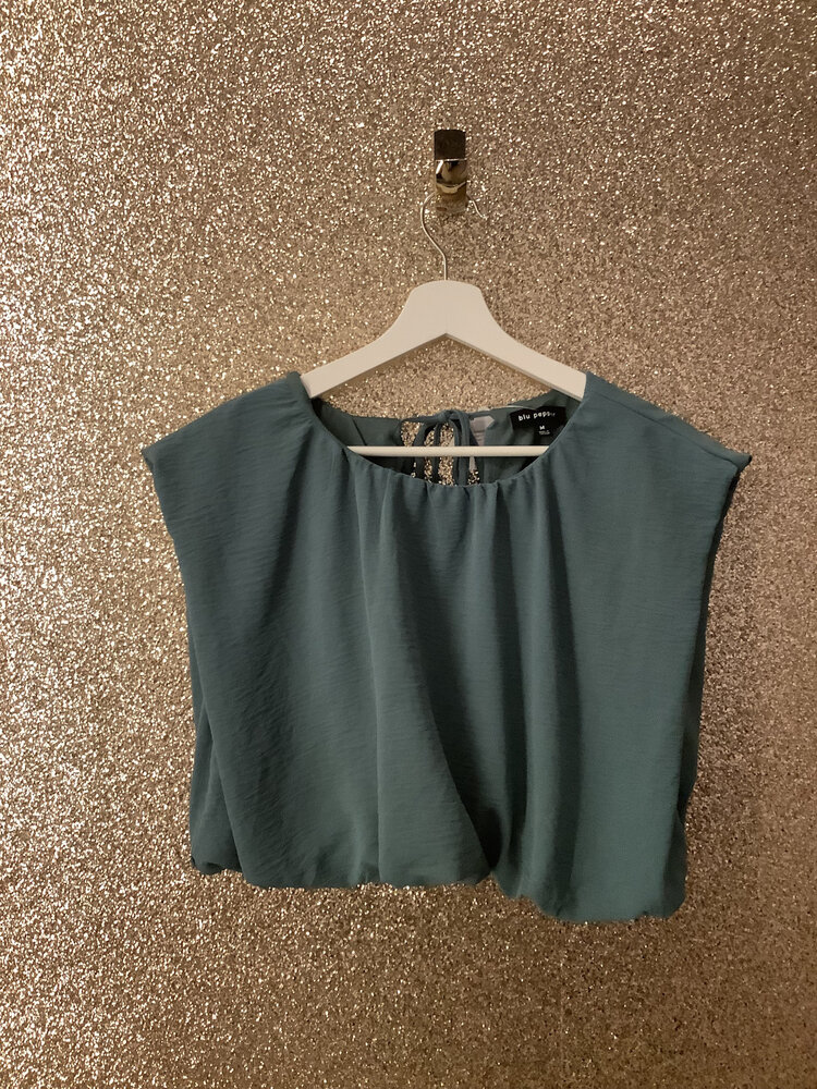 Sleeveless Balloon Crop Top