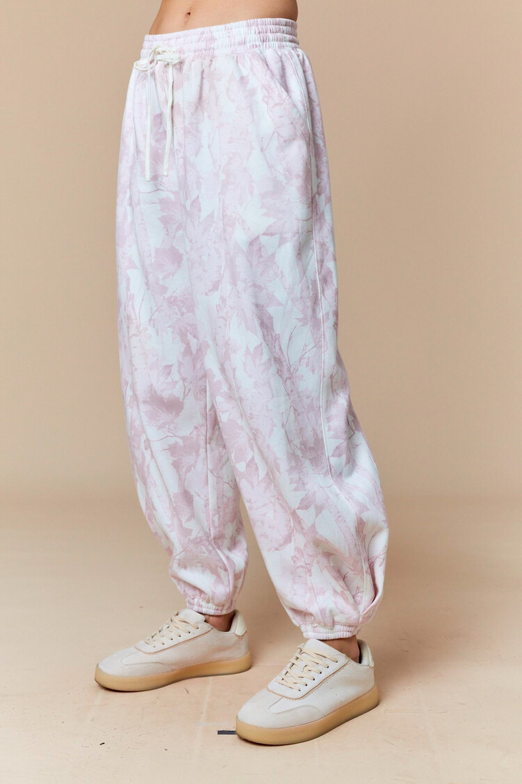 Leaf Printed Fleece Sweatpants