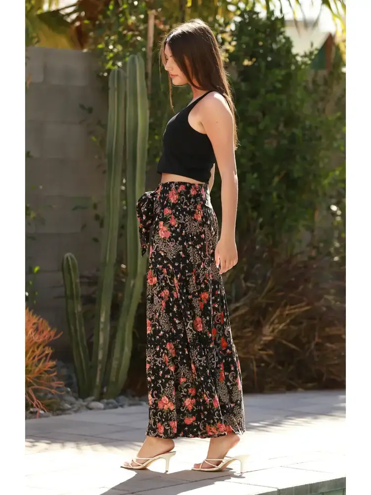 Wide Leg Floral Pants w/Tie Waist