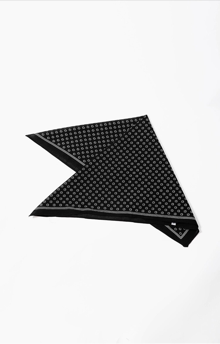 Daisy Square Bandana Scarf