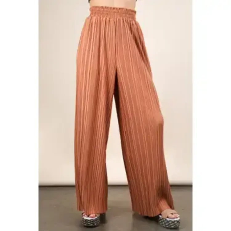 Solid Wide Leg Pleated Pants